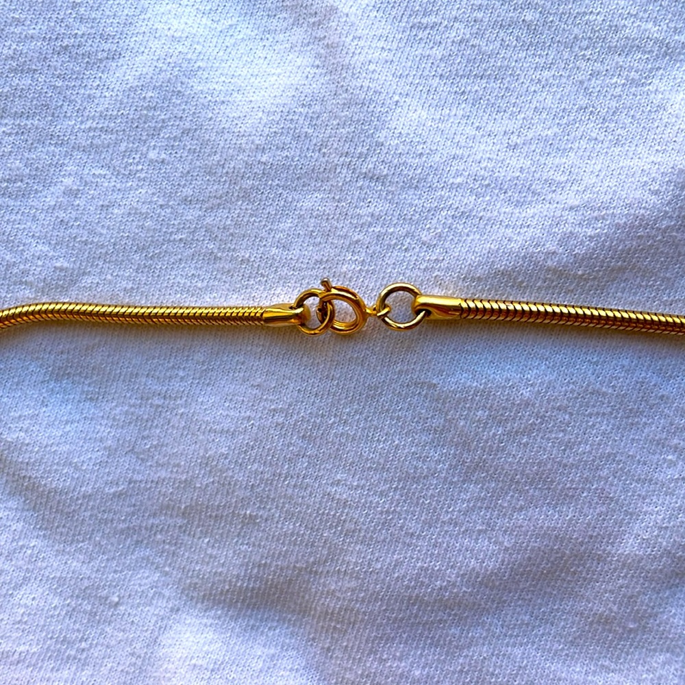Gold tone metal chain necklaces - Picture 4 of 7